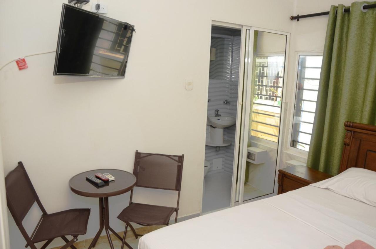 Hostal Marbella 47 Kartagena Zewnętrze zdjęcie