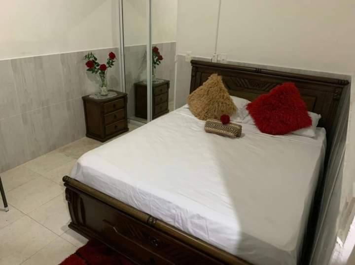 Hostal Marbella 47 Kartagena Zewnętrze zdjęcie