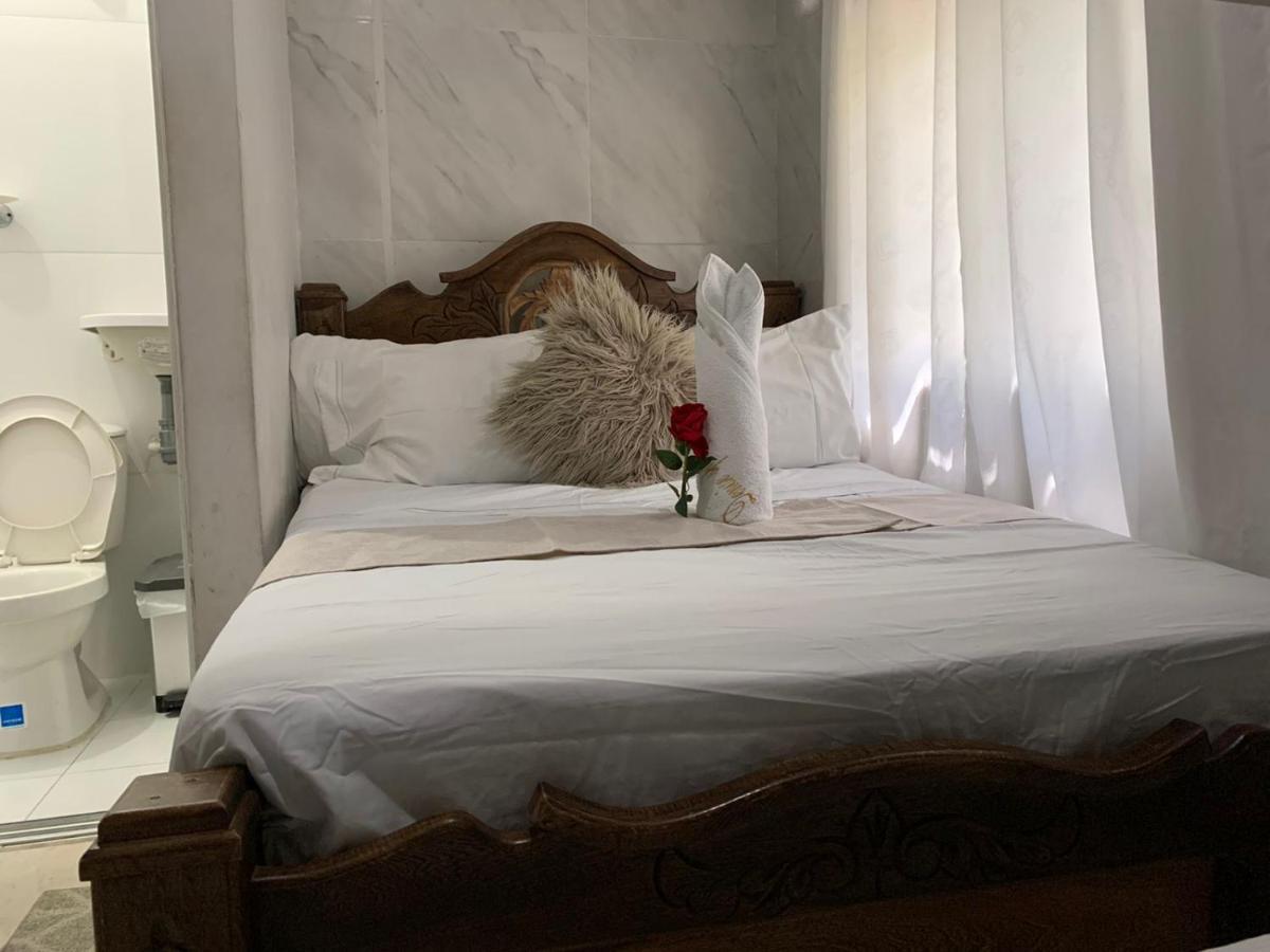 Hostal Marbella 47 Kartagena Zewnętrze zdjęcie